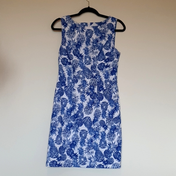 Pineapple, professional dress in size 6 - Picture 1 of 1